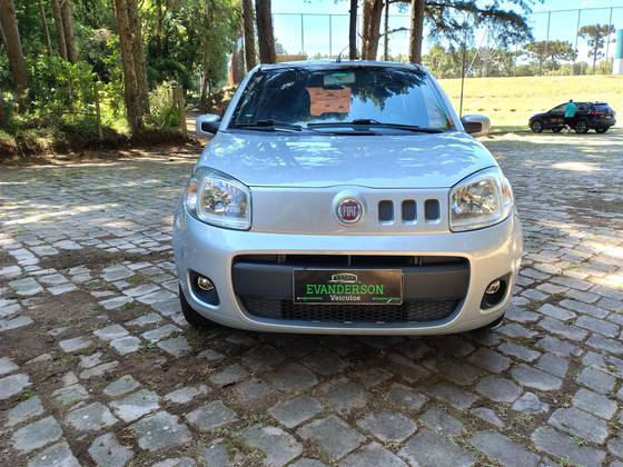 FIAT UNO 1.0 EVO VIVACE 8V FLEX 4P MANUAL FIAT UNO 1.0 EVO VIVACE 8V FLEX 4P MANUAL